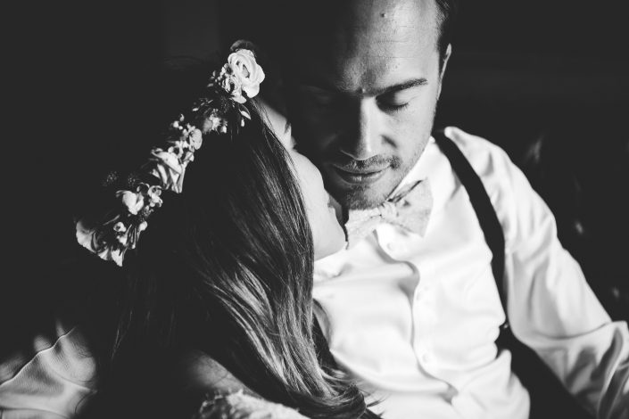 wedding photographer in shoreditch and brick lane Café 101, london