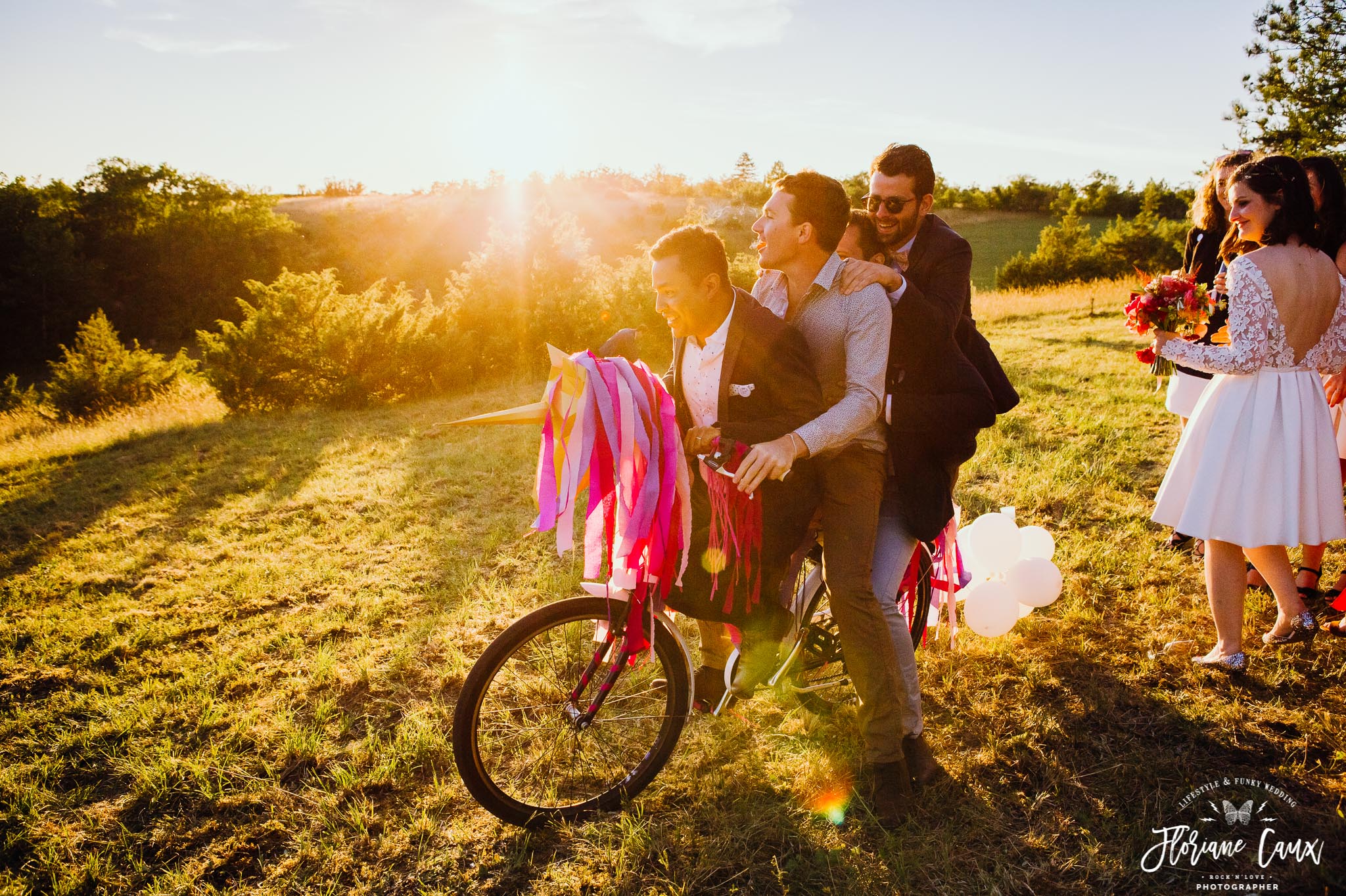 photos-de-groupes-originales-mariage-cahors-golden-hour-13