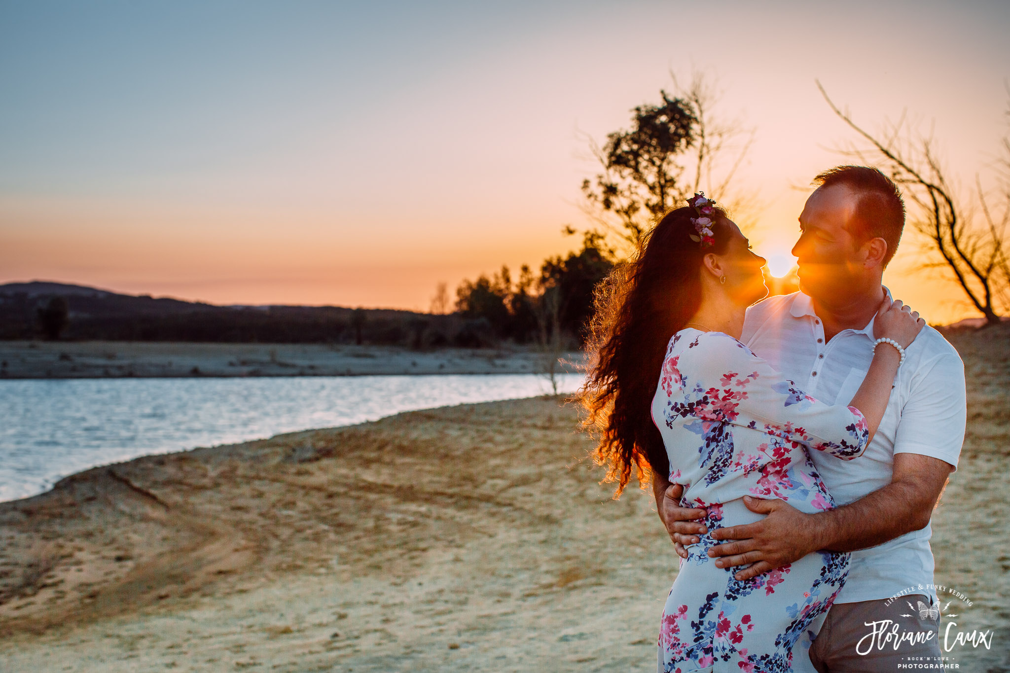 seance photo couple golden hour