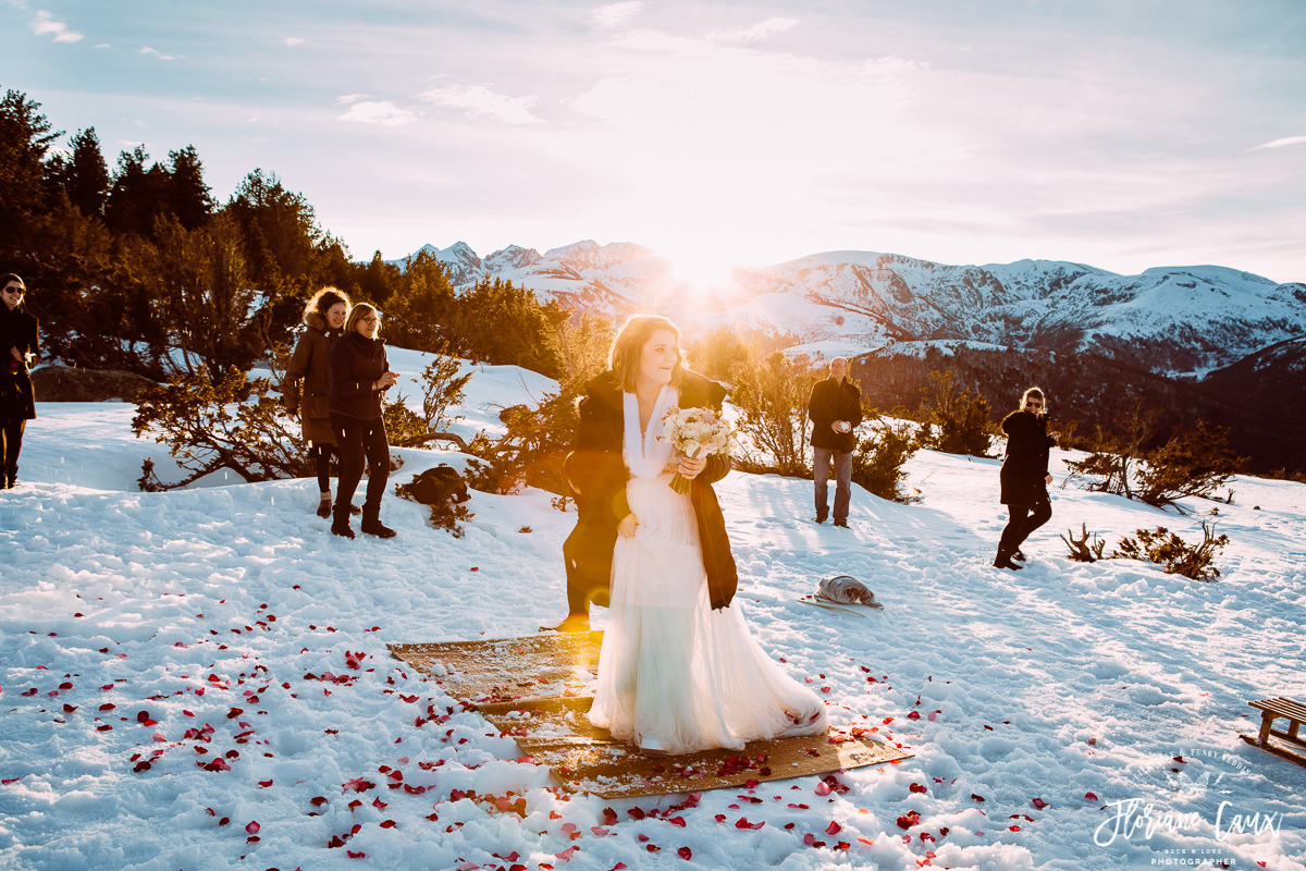 ceremonie laique dans la neige plateau de beille