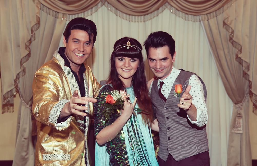 Vegas-wedding-Floriane-Caux-Poppy-Larue (5)