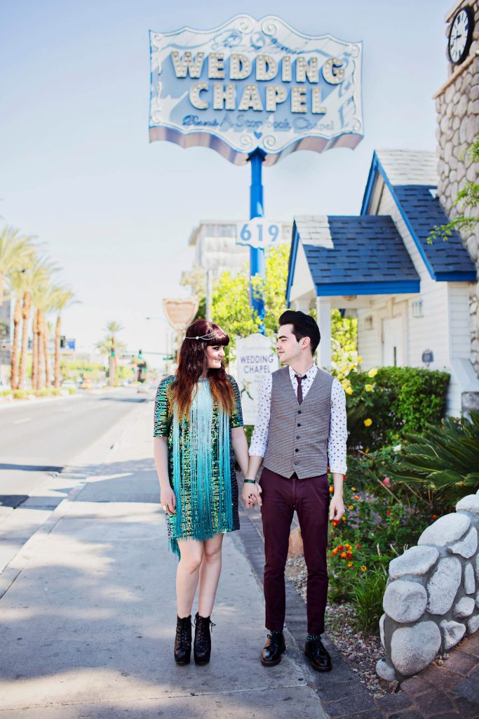 wedding-photographer-elopement-in-las-vegas (2)