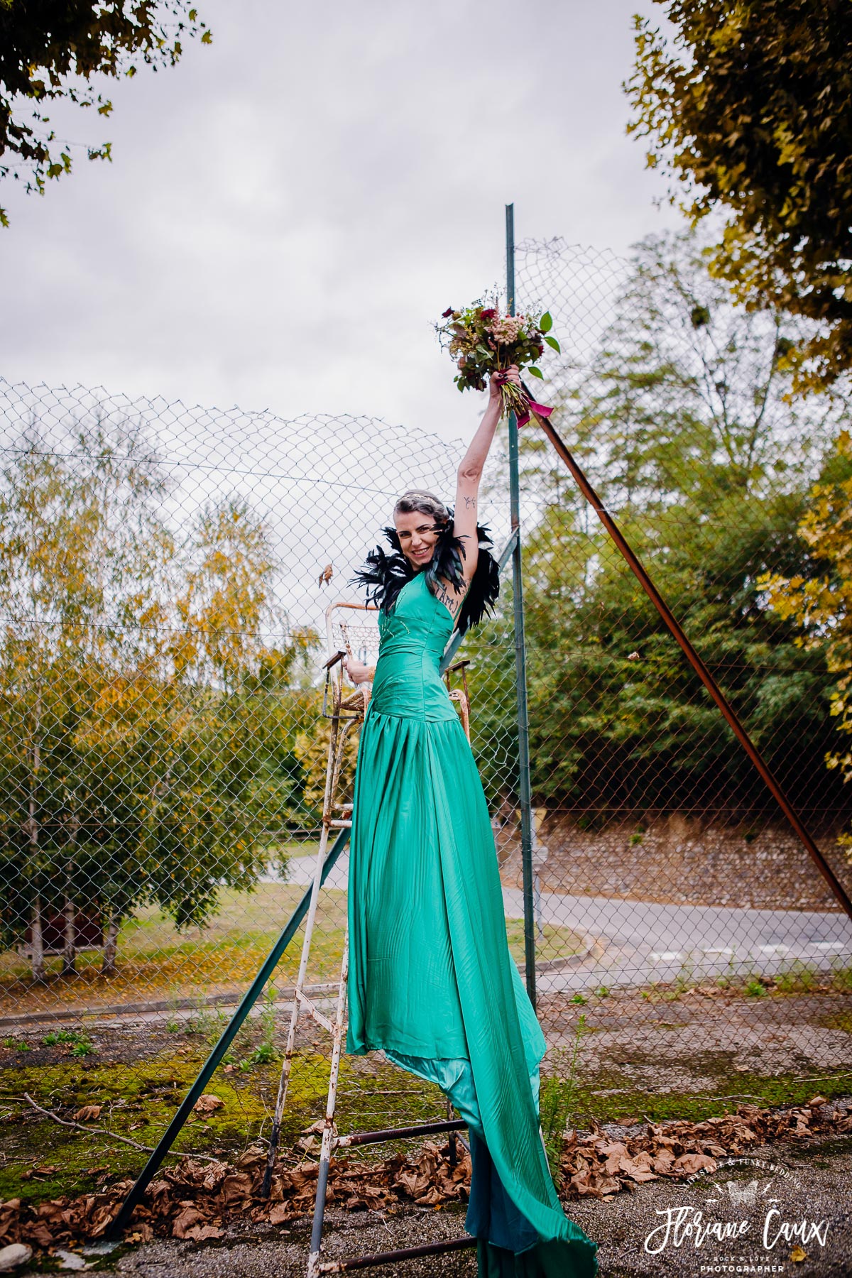 hipster funky bride robe de mariée verte