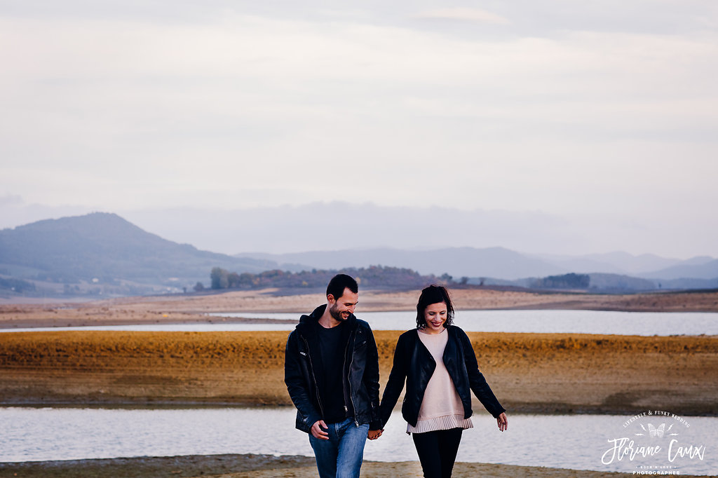seance-photo-couple-lac-desert-ariege (26)