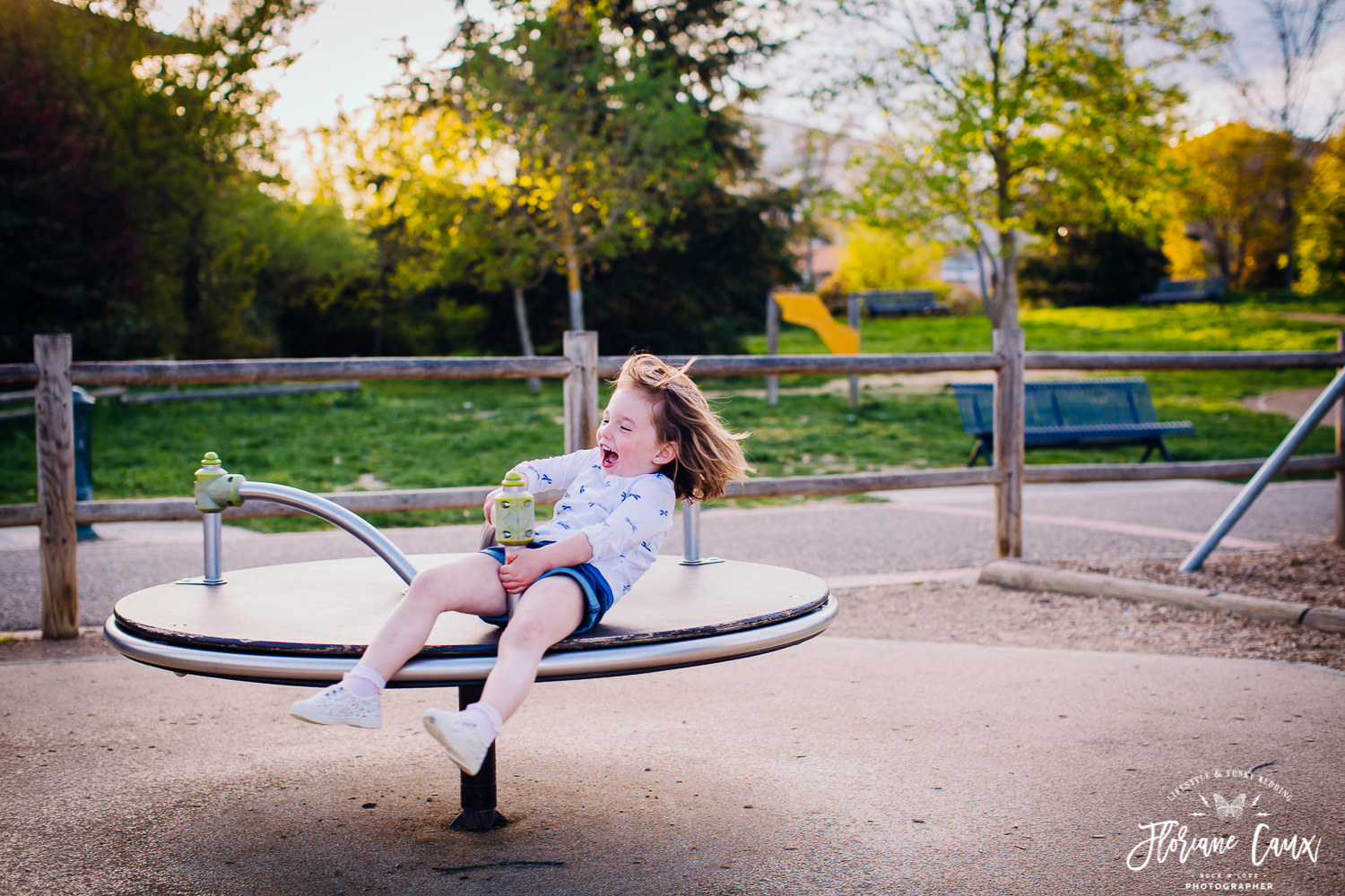 seance-photo-famille-parc-maourine-toulouse-golden-hour (4)