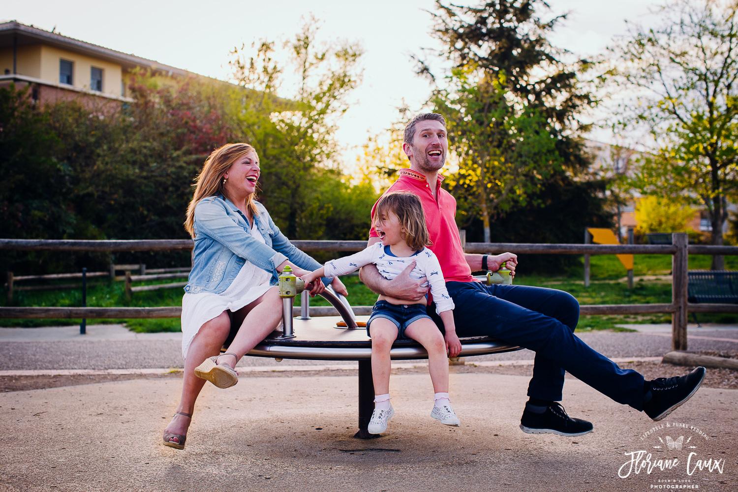 seance-photo-famille-parc-maourine-toulouse-golden-hour (5)