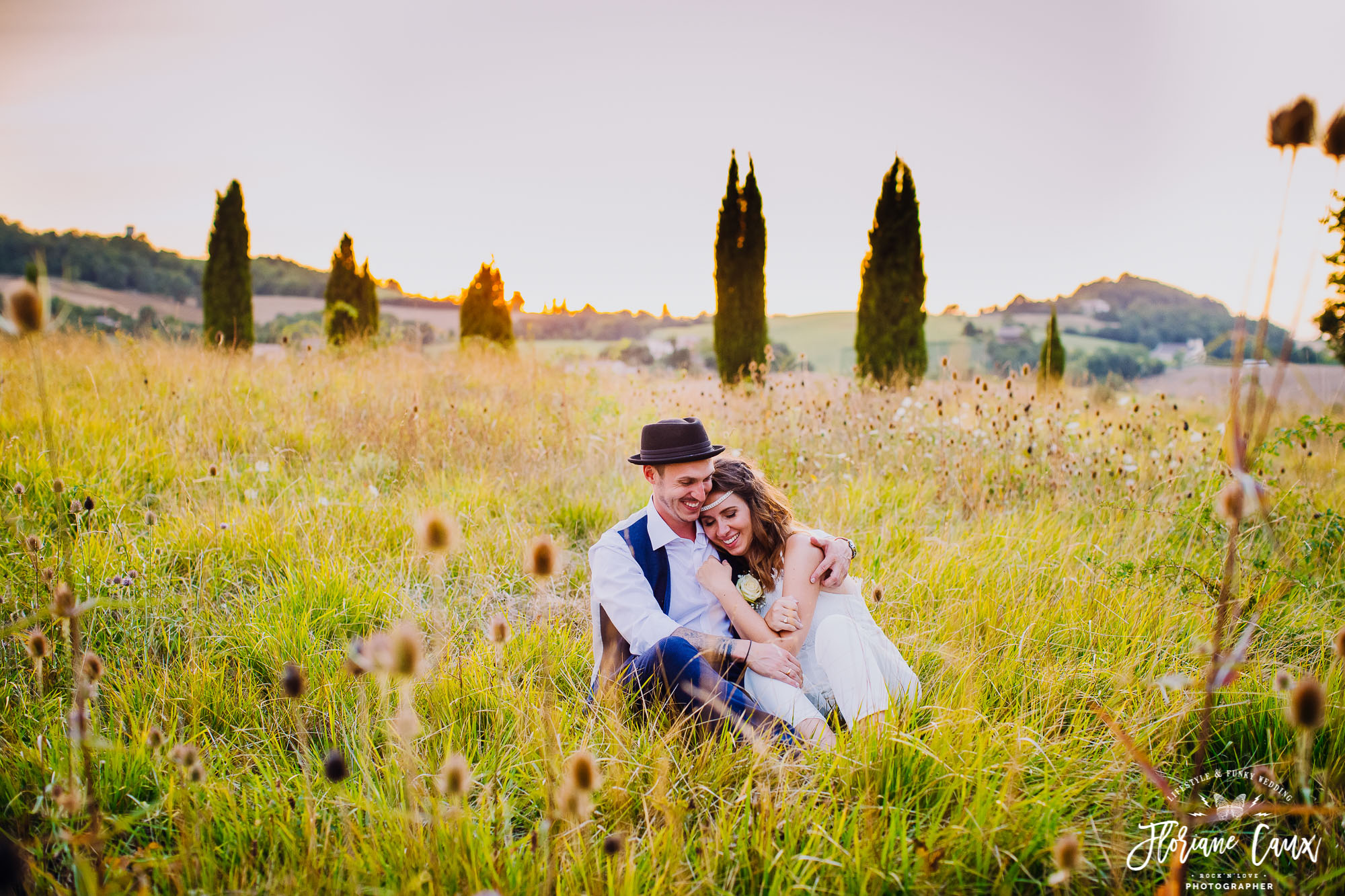 couple-photoshoot-Toulouse-smokebombs-and-donkeys (25)