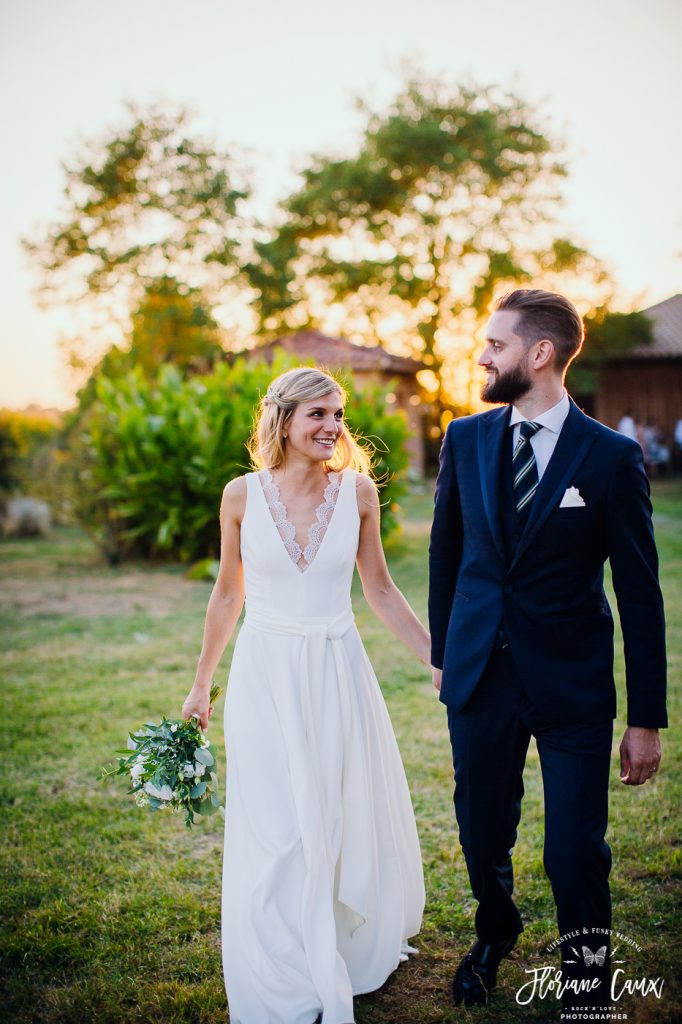 photo de couple golden hour domaine du beyssac