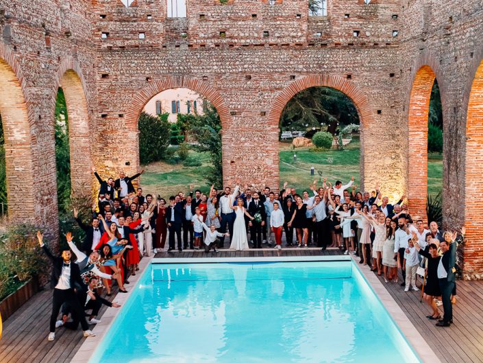 photo de groupe piscine domaine du beyssac