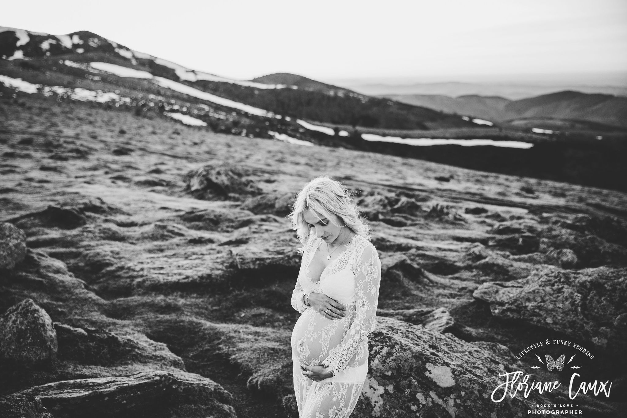 seance-photo-couple-grossesse-montagne-pyrenees (46)