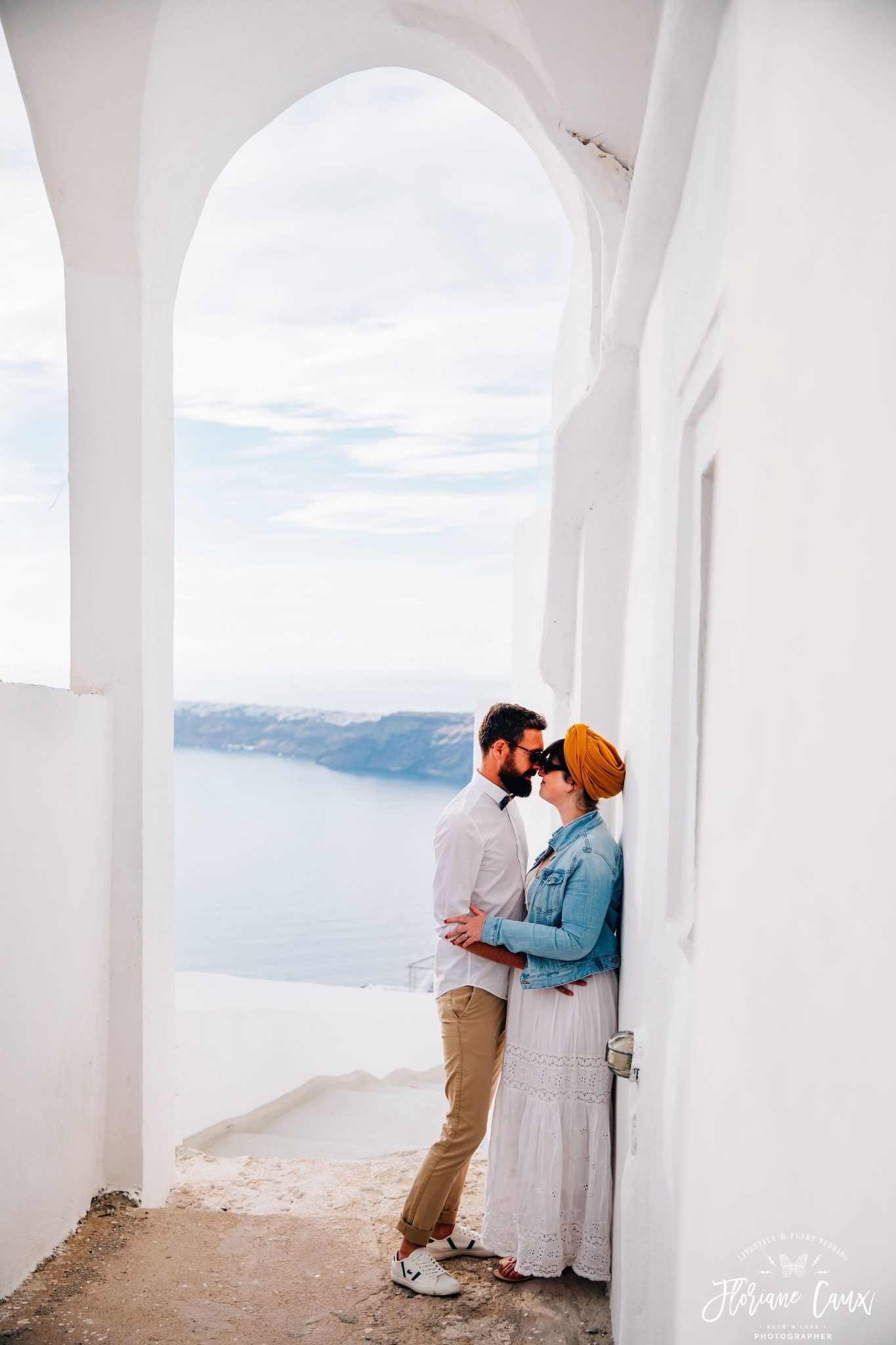 photographe-elopement-mariage-santorin (16)