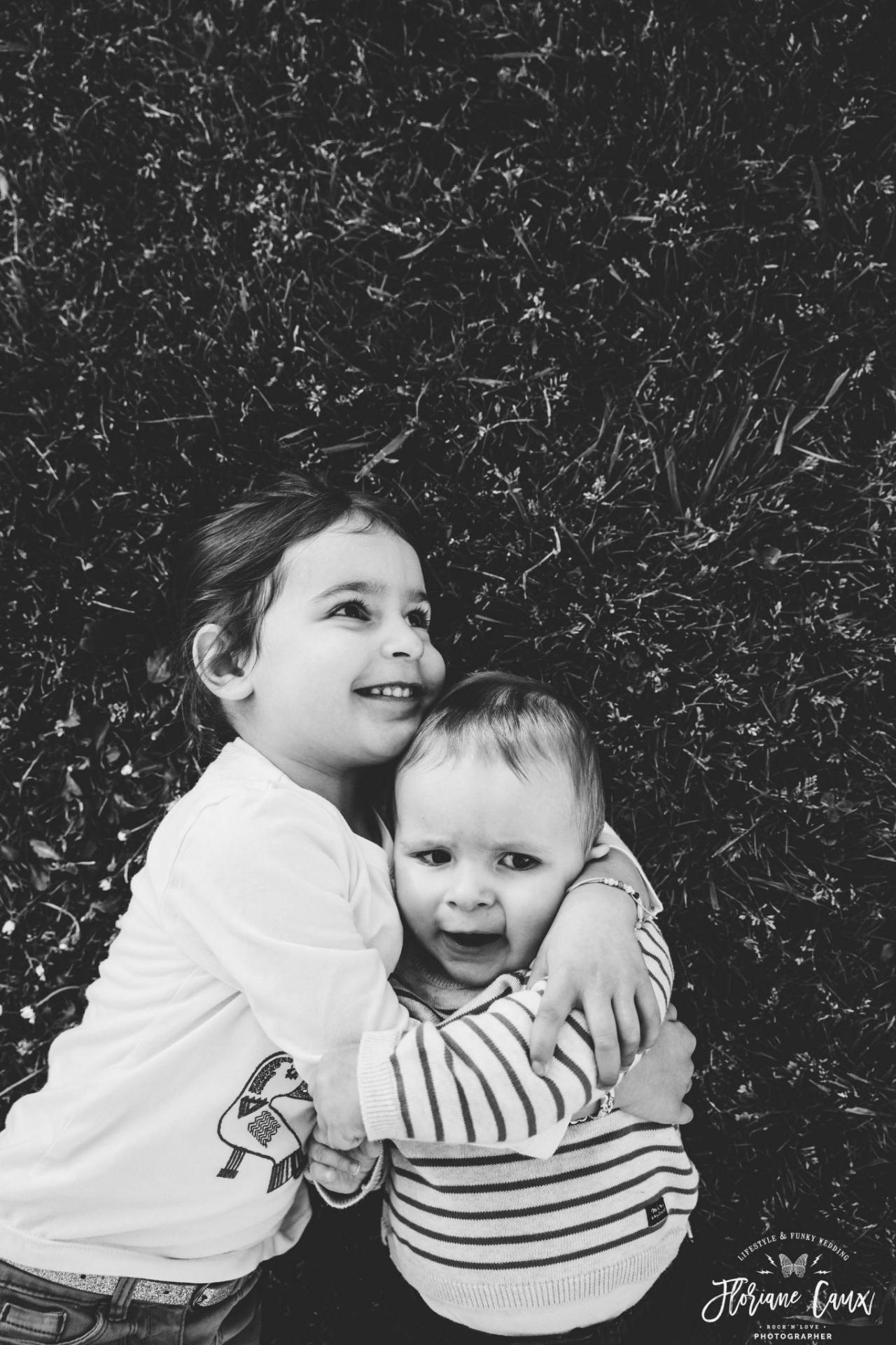 Seance-photo-famille-Toulouse-Jardin-Raymond-VI-Viguerie (17)