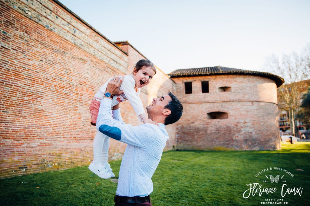 photographe famille Toulouse Jardin Raymond VI