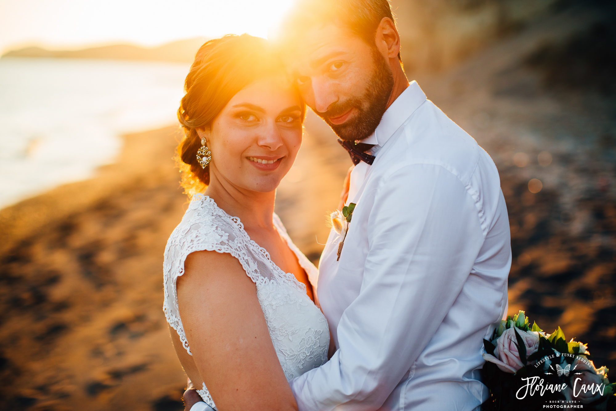 photographe-mariage-Santorin-oia-coucher-de-soleil-Floriane-Caux (17)
