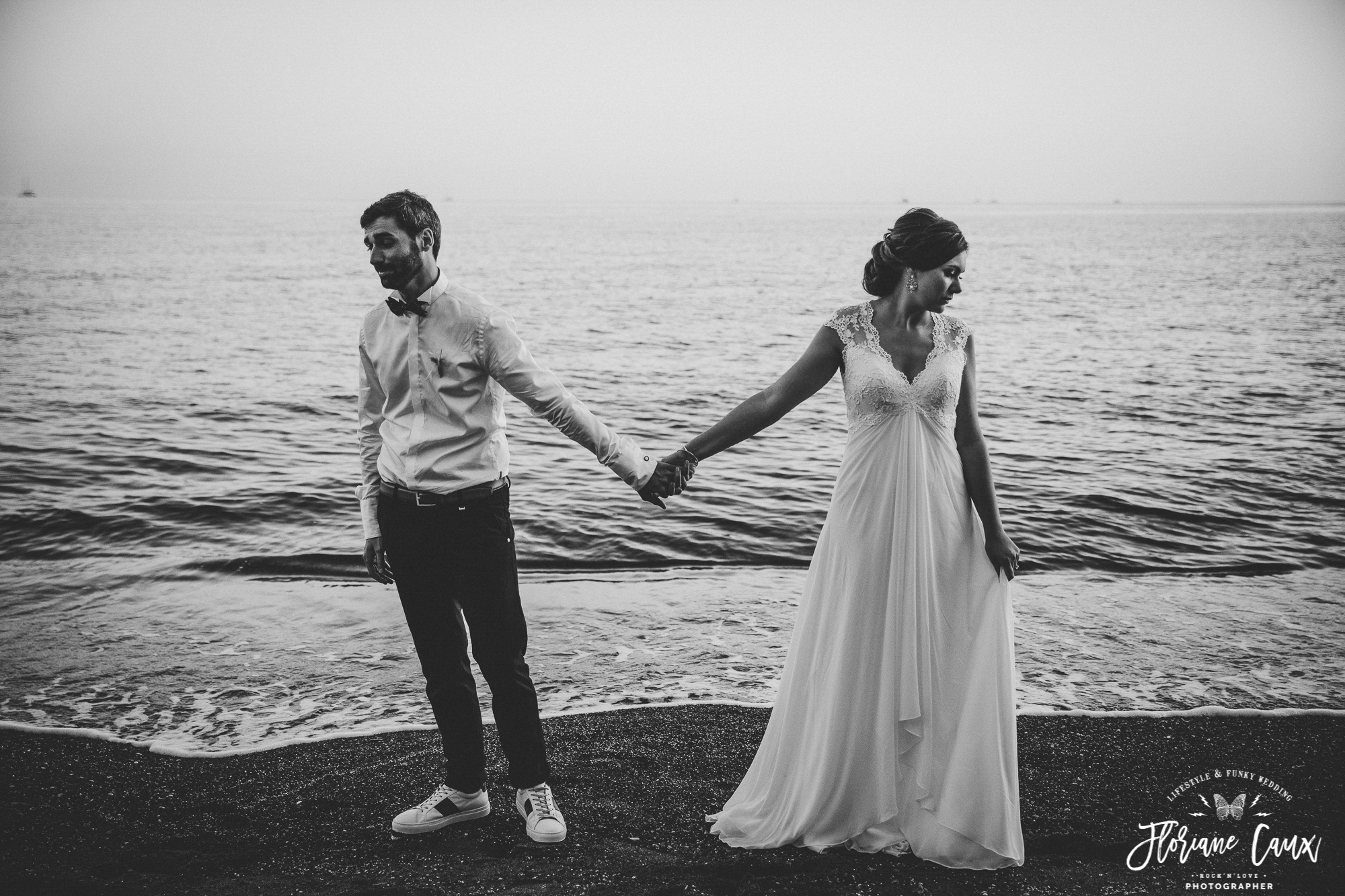 photographe-mariage-Santorin-oia-coucher-de-soleil-Floriane-Caux (27)