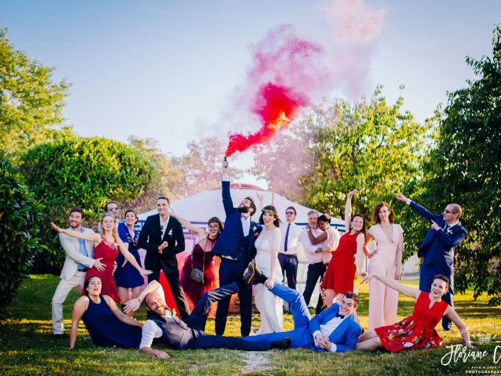 photographe mariage toulouse photos de groupes funky avec fumigènes