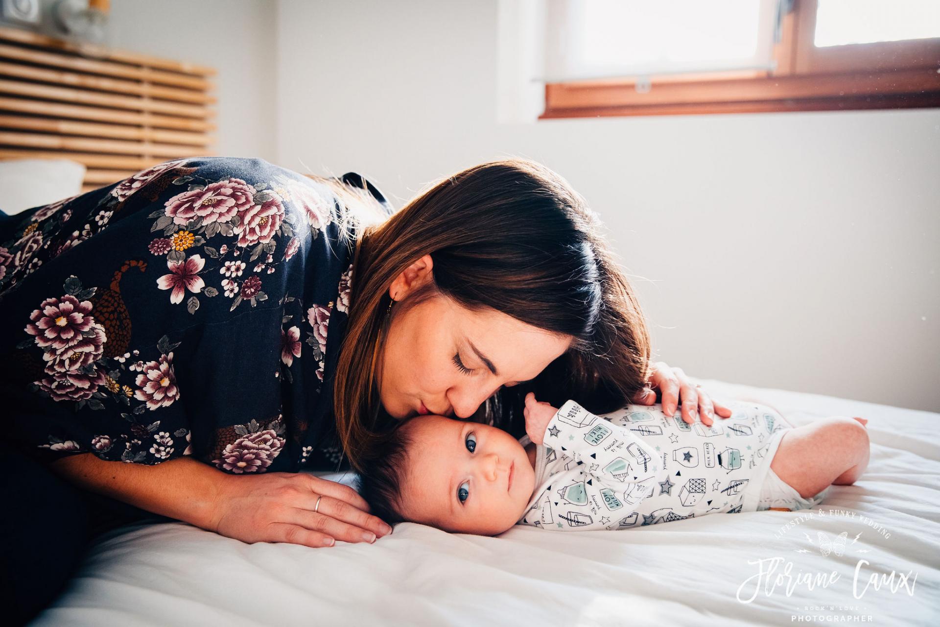 photographe naissance toulouse, photo maman bébé